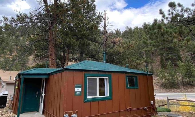 Coal Creek Canyon Cabin | Dog-friendly Lewis & Clark Cabin on Coal Creek - Boulder/Golden