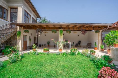 Alba Iulia Apartment | Doi Bujori
