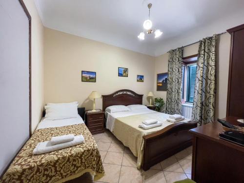 Montalbano Elicona House | Dolmen House