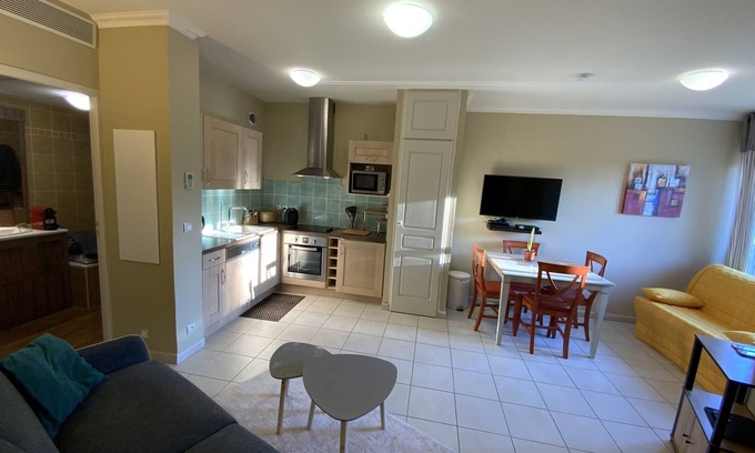 Callian Apartment | Domain of the castle of the camiole