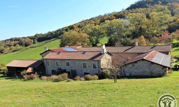 Poleymieux-au-Mont-d'Or House | Domaine de la Glande -Amonites