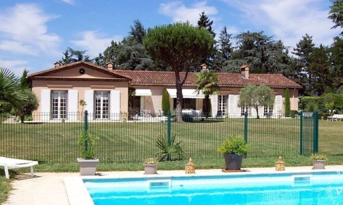 Aussillon House | Domaine de La Tuilerie sur 2,5 ha, Commerces Proches, Centre Historique à 2 km