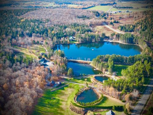 Le Granit Regional County Municipality Ski Chalet | Domaine Gagnon