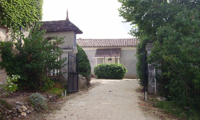 Saint-Vincent-sur-l'Isle House | Dordogne Périgord restored house with private pool