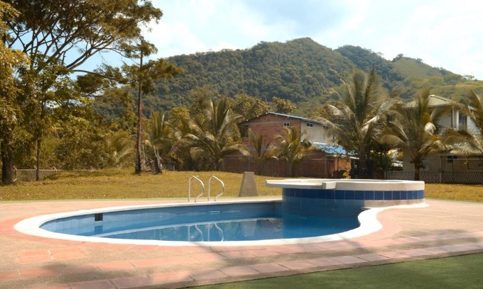 Utica Bed & Breakfast | Dos Quebradas TyG