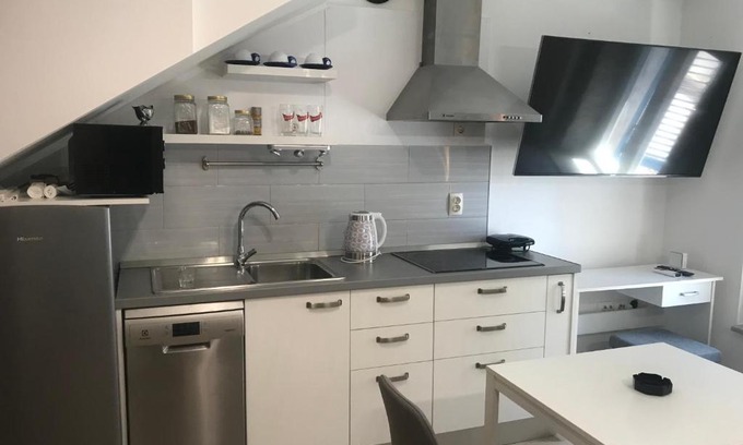 Komin Apartment | Dotta