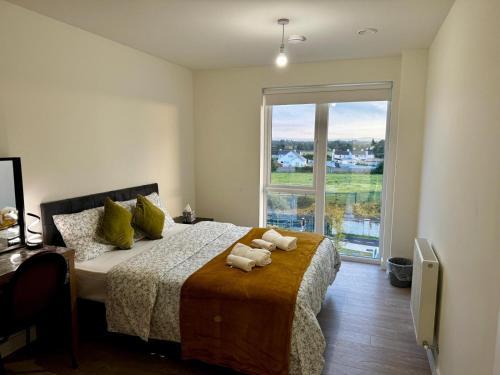 Ongar House | Double bed with Private Bath in 2BHK -Dublin 15