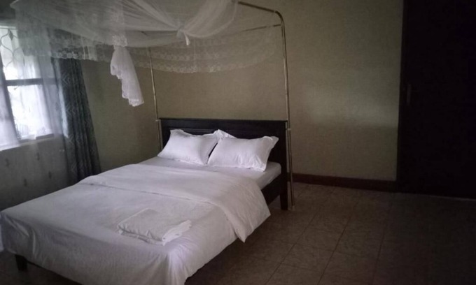 Masindi Bed & Breakfast | Double BnB Room with Private Bathroom #1