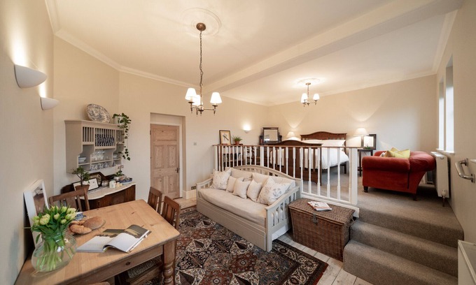 Princetown Apartment | Double Ensuite Chapel Annex at The Oratory