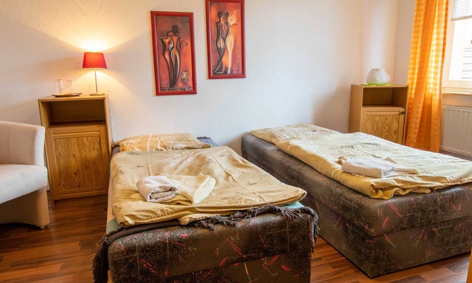 Prohn Apartment | Double room (16) - Pension Zur Kurve