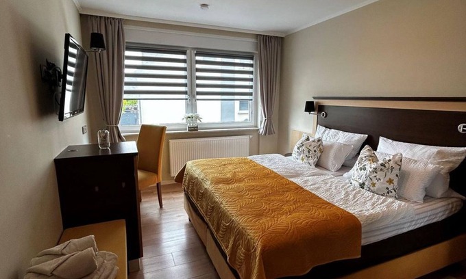 Gusterath Bed & Breakfast | Double room 7 - Living room Gusterath Gäste & Bordinghaus