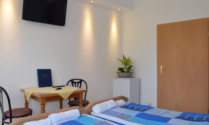 Glosingen Apartment | Double room barrier-free no. 5