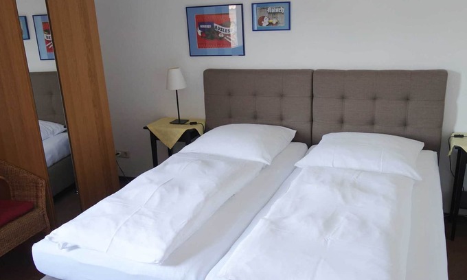 Deutz House | Double room - Pension am Helenenwall