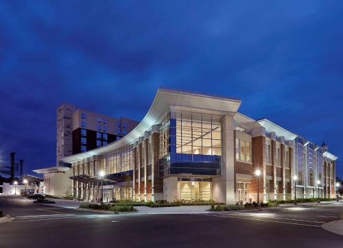Lawrenceburg Hotel | DoubleTree by Hilton Lawrenceburg