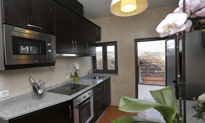 Tabuaco Apartment | Douro House