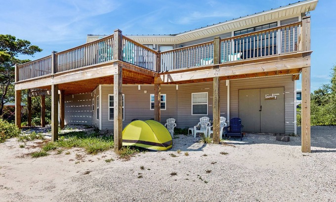 Surf Side Shores House | Downstairs duplex near the beach with full kitchen, WiFi, cable, partial AC
