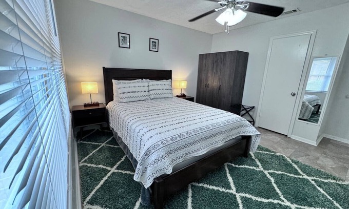 Pooler Apartment | Downtown and Near, I-95. Pets are allowed