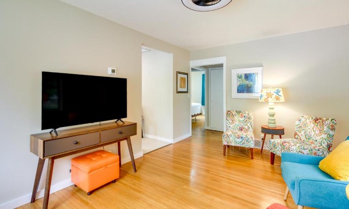 Baudette House | Downtown Baudette Vacation Rental Walk to Dining!