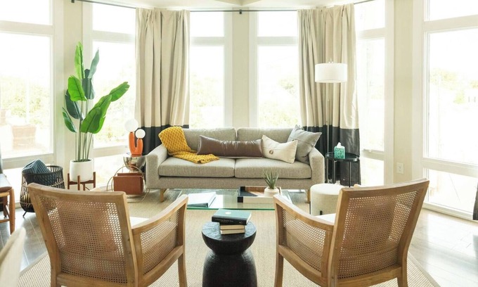 Old West Broad Neighborhood Apartment | Downtown, contemporary, 2 bedroom, Roof Terrace! 3B