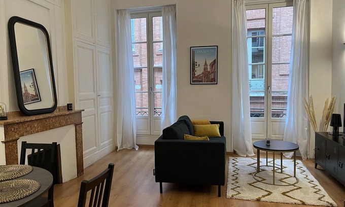 Saint-Etienne Apartment | Downtown - Les Carmes