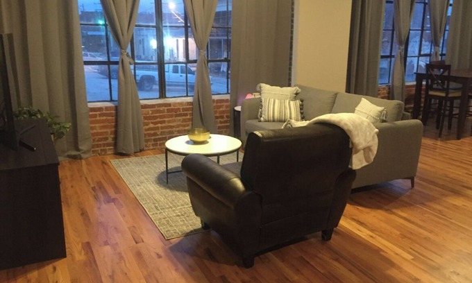 Webb City Apartment | Downtown loft in Webb City! New! π₯π