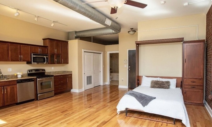 Downtown Louisville Apartment | Downtown Louisville 4th Street LIVE industrial loft!