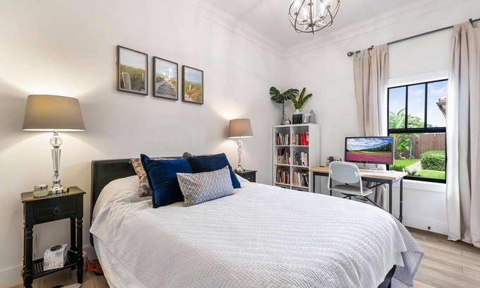 Old Northwood Historic District House | Downtown Luxury Guest House