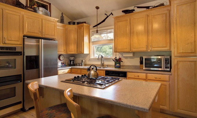 Murphys Condo | Downtown Murphys Loft: Spacious & Stylish