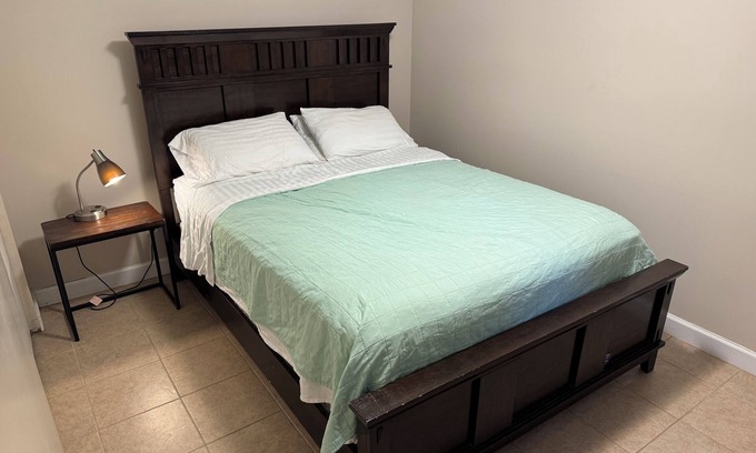 State College Apartment | Downtown Nice Apartment with Parking