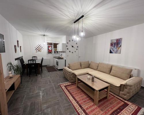 Dragolj Apartment | Dragoljski Konaci