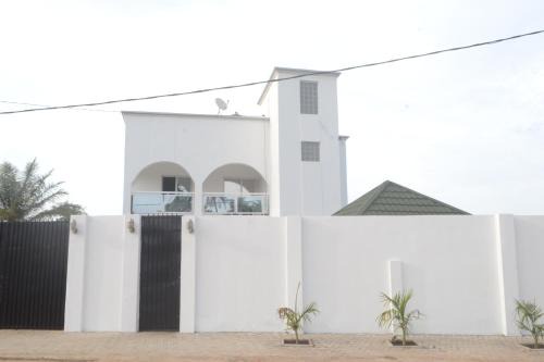 Kotu Villa | Drammeh's Villa
