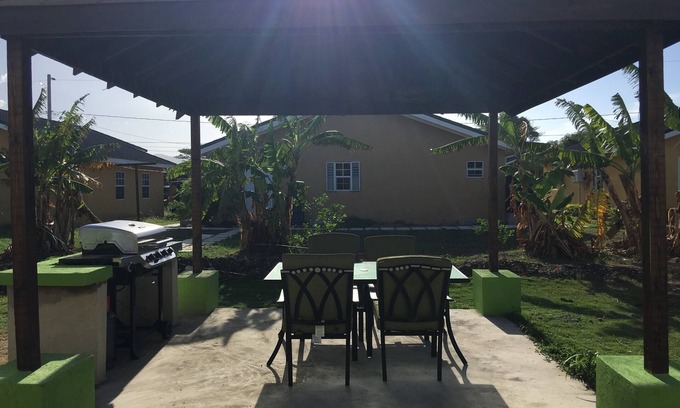 Mammee Bay House | Drax Hall Country Club's Sweet Escape