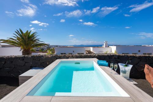 Playa Blanca Hotel | Dream Bocayna Village