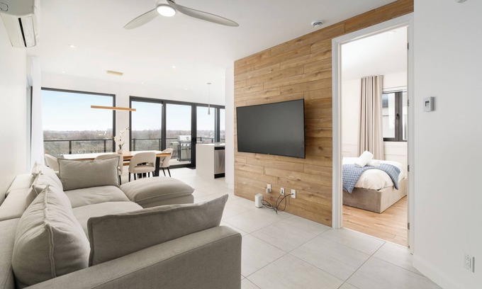 Laval Condo | Dream Home Retreat - Condo in Laval with Spa