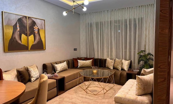 Tamariss Apartment | Dream House