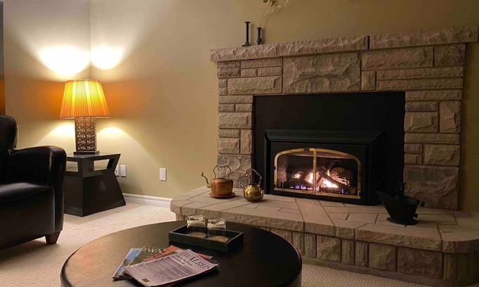 Tweed Cottage | Dream Lake House for family vacation and your family will have a lot of fun