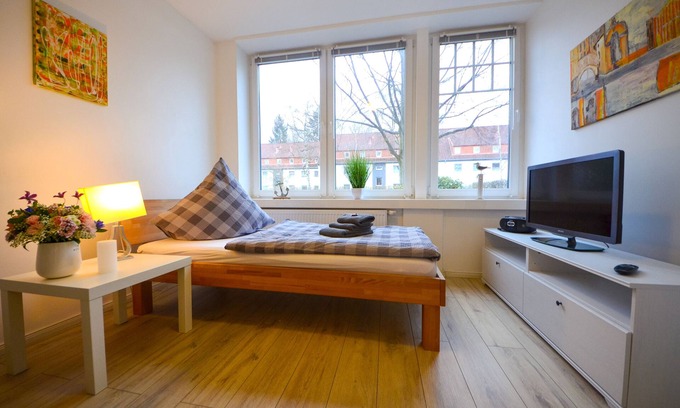 Hamburg-St. Georg Apartment | Dreamlike 1 Pers.-Apartment With sophisticated equipment