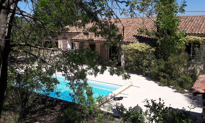 Chantemerle-les-Grignan Villa | Drôme Provençale house with private pool in charming typical village