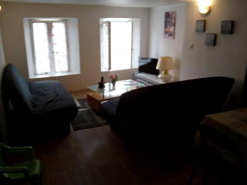 Mirecourt Apartment | Duplex 2 au centre de MIRECOURT