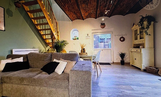 Villers-Pol House | DUPLEX "A LA CAMPAGNE