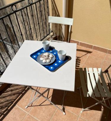 Eyguieres Apartment | Duplex clair & calme - Idéal famille - Alpilles