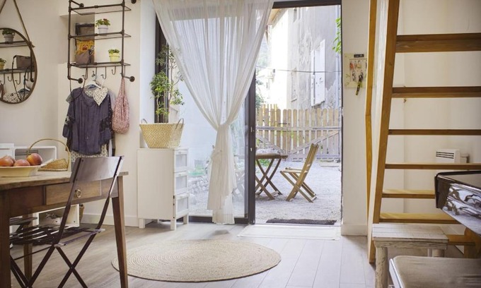 Claix House | Duplex dans village avec jardin