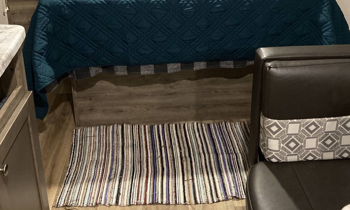 Jasper House | Dutchmen Aspen trail RV sleeps 3-4