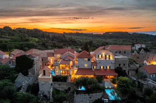 Pitve Villa | Dvor Pitve Villas