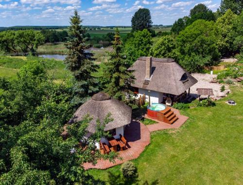 Wegorzewo House | Dworek Króla Stanisława - Apartament Malinowy