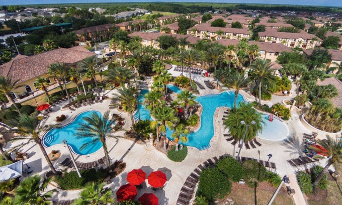 Regal Palms Condo | E303 Retreat at Regal Palms, 2 Bedroom Condo