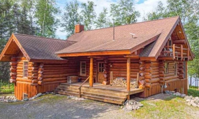 Ely Cabin | Eagle Nest Cabin