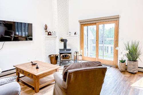 Intervale House | Eagle Ridge House