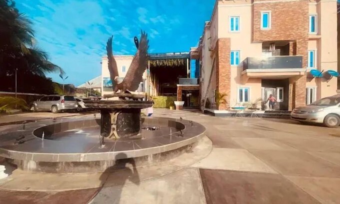 Obazu Hotel | Eagles World Hotel and Suites