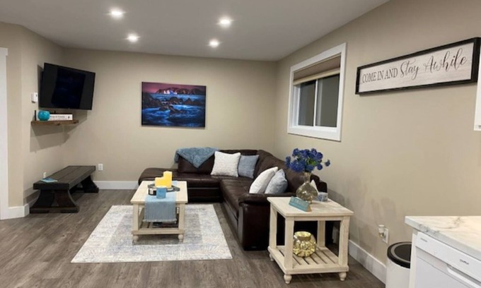 West End Apartment | East Coast Serenity - 2 Bedroom Suite